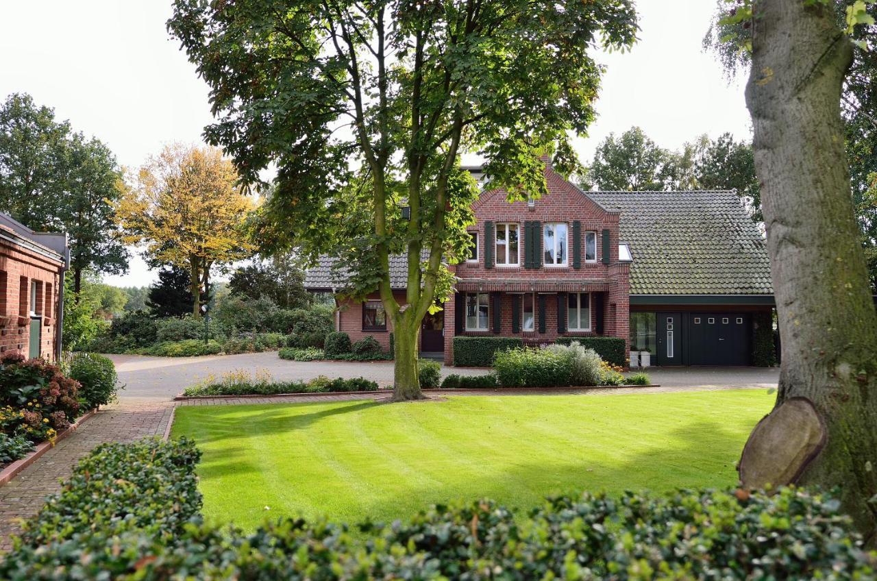 Grosse Ferienwohnung, Auf Bauernhof Mit Ponys Und Pferden, Laendlich Und Ruhig, Naehe Duemmer See Holdorf Exterior photo